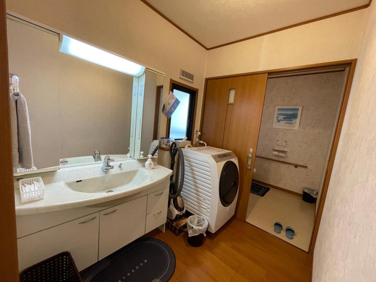 弓ヶ浜海水浴場徒歩1分! 一棟貸別荘! Yumigahama Beach House & Bbq! Minamiizu Exterior foto